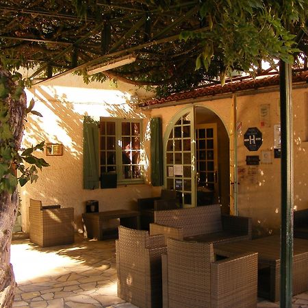 Logis Hotel Restaurant Du Pont Ambialet Luaran gambar