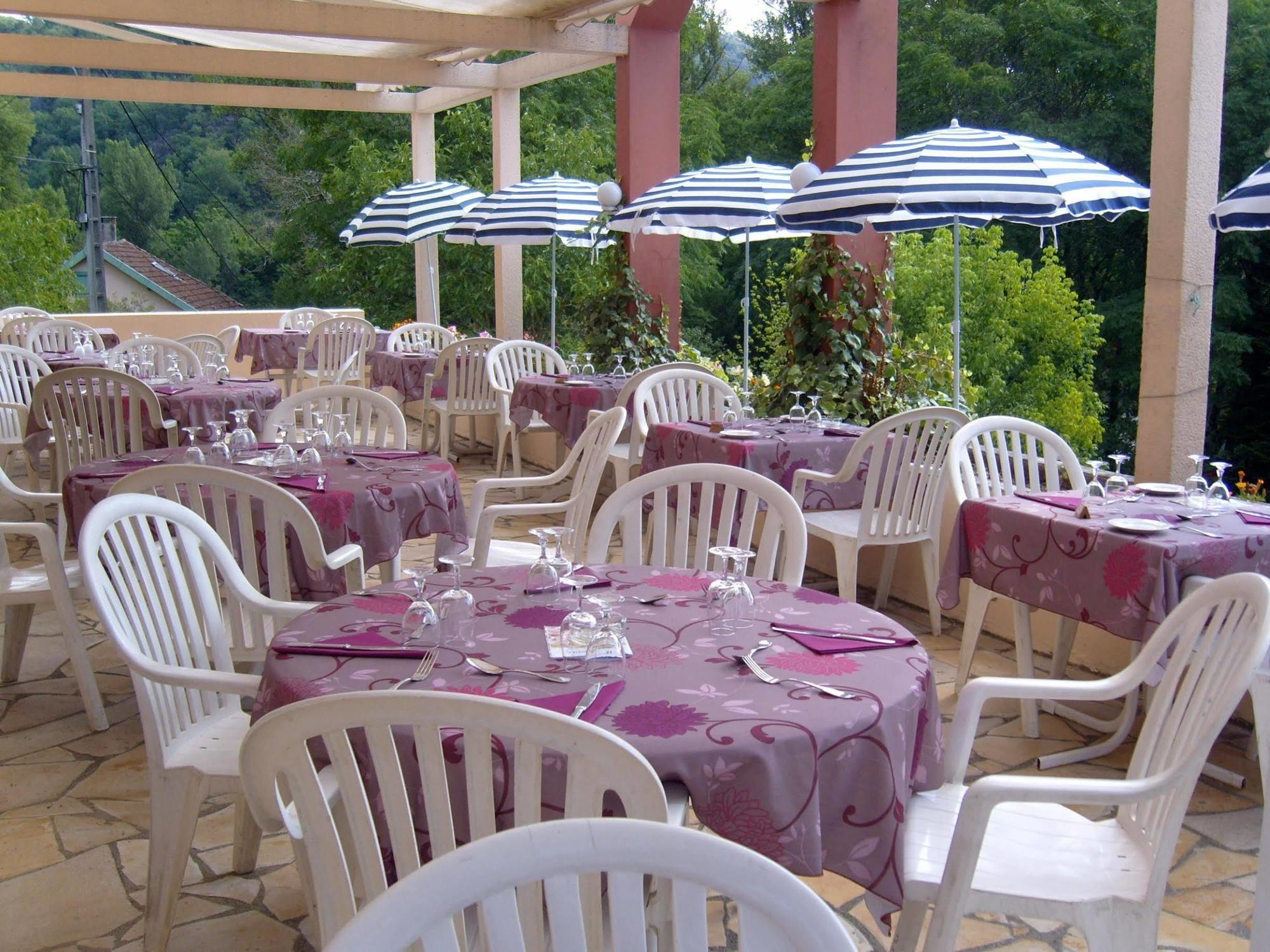 Logis Hotel Restaurant Du Pont Ambialet Luaran gambar